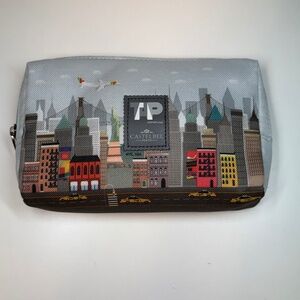 TAP AirPortugal Castelbel Porto Nyc Usa Travel Pouch